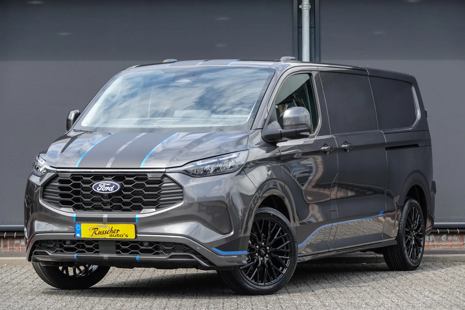 Ford Transit (2025) — foto 1