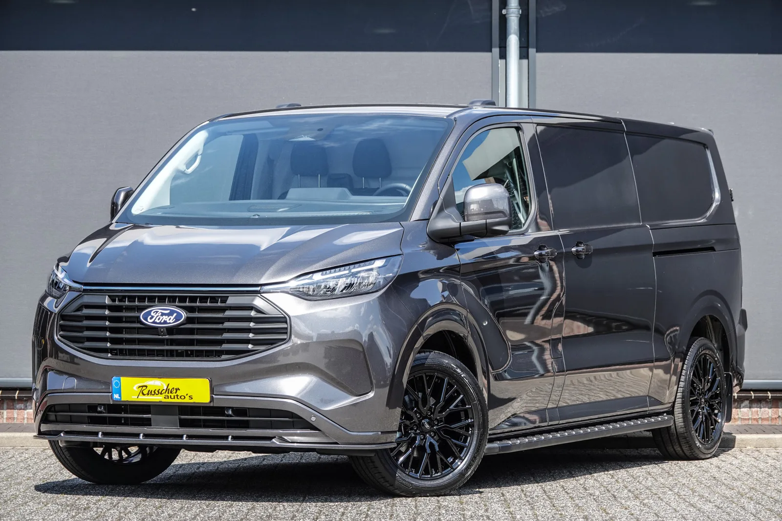Ford Transit (2025) — foto 1