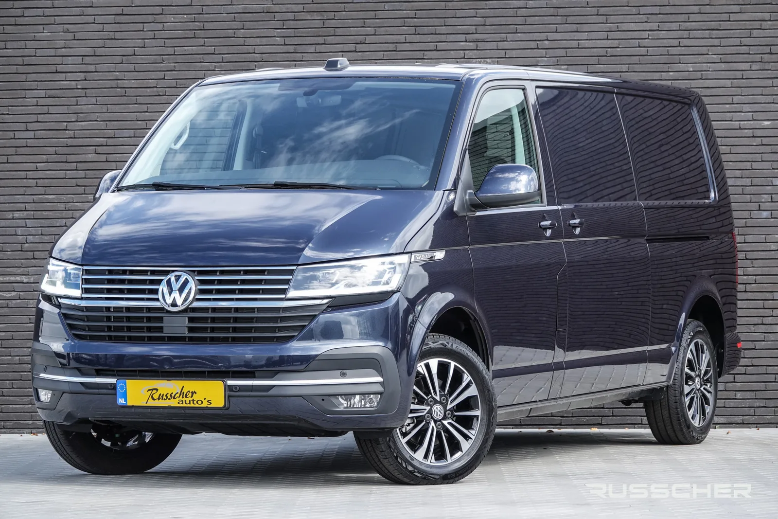 Volkswagen Transporter (2024) — foto 1