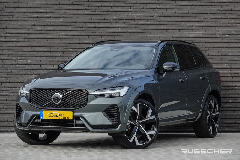 Volvo XC60 (2025)
