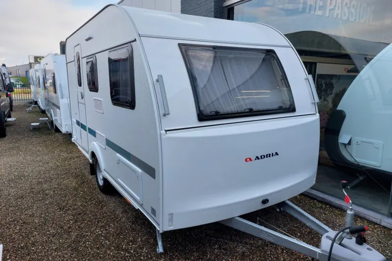 Adria Aviva (2026)