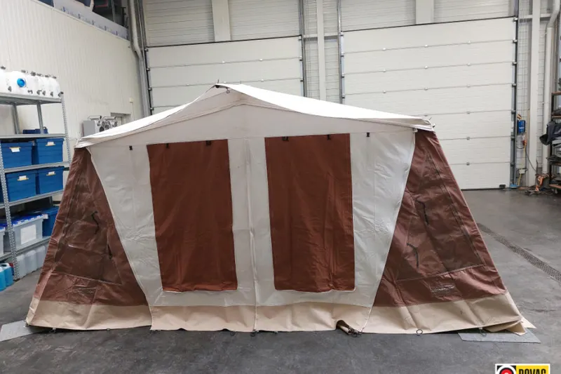 Combi-Camp Valley (2008)