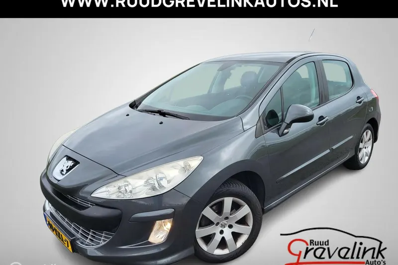 Peugeot 308 (2010)