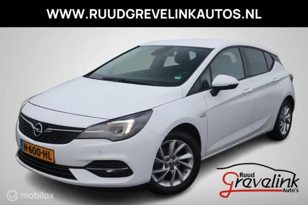 Opel Astra (2020) — foto 1