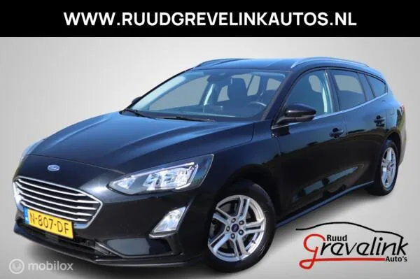 Ford Focus (2021) — foto 1