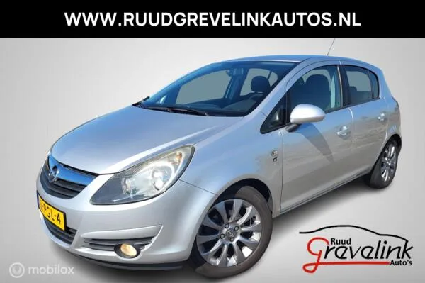Opel Corsa (2011) — foto 1