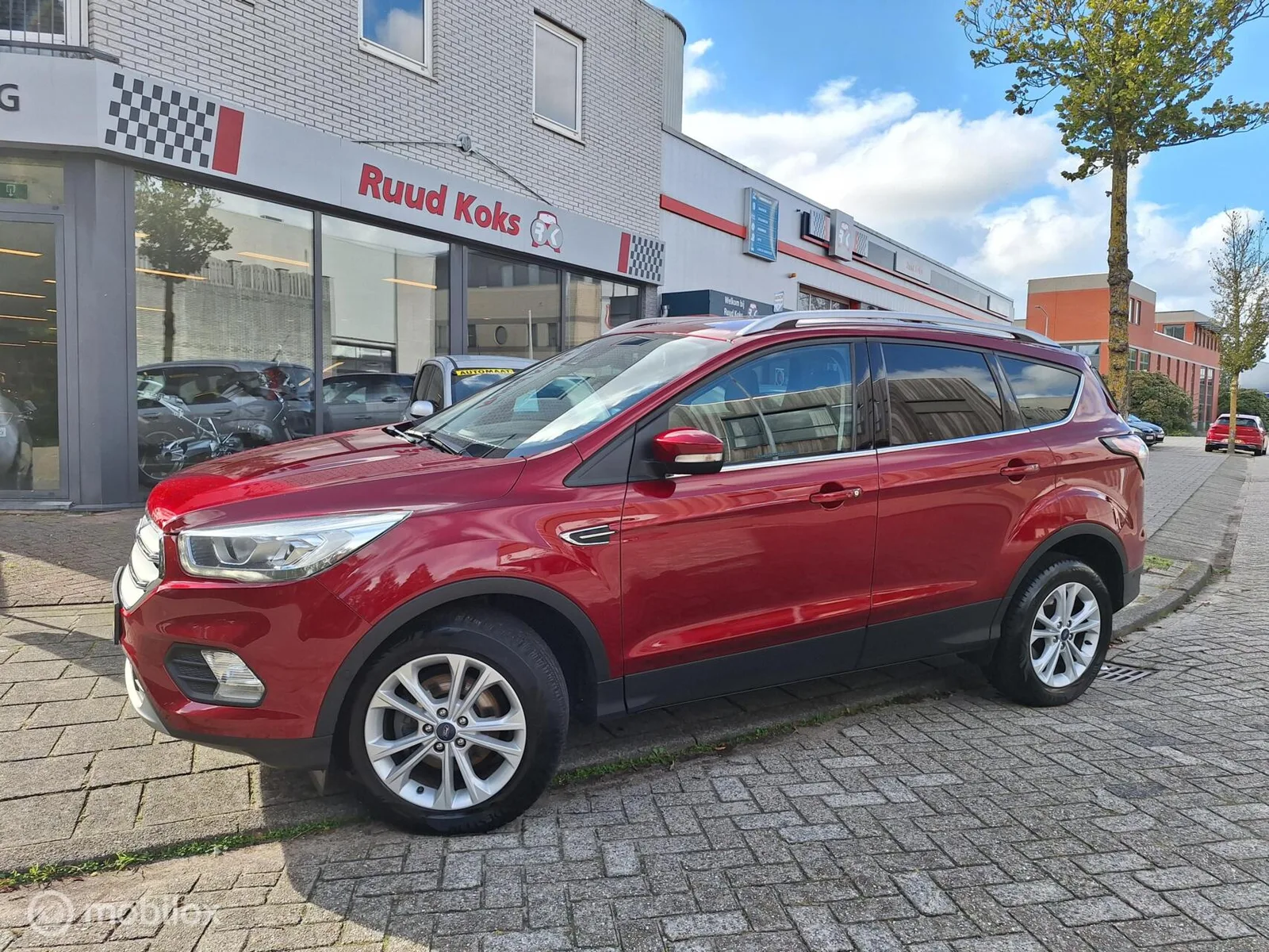 Ford Kuga (2018) — foto 1