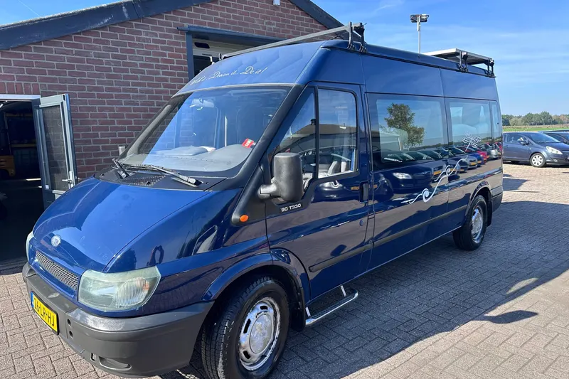 Ford Transit (2003)