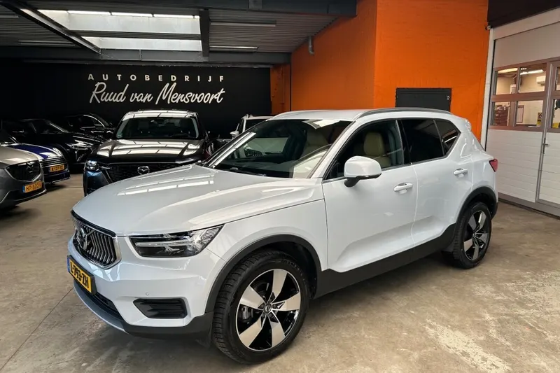Volvo XC40 (2019)
