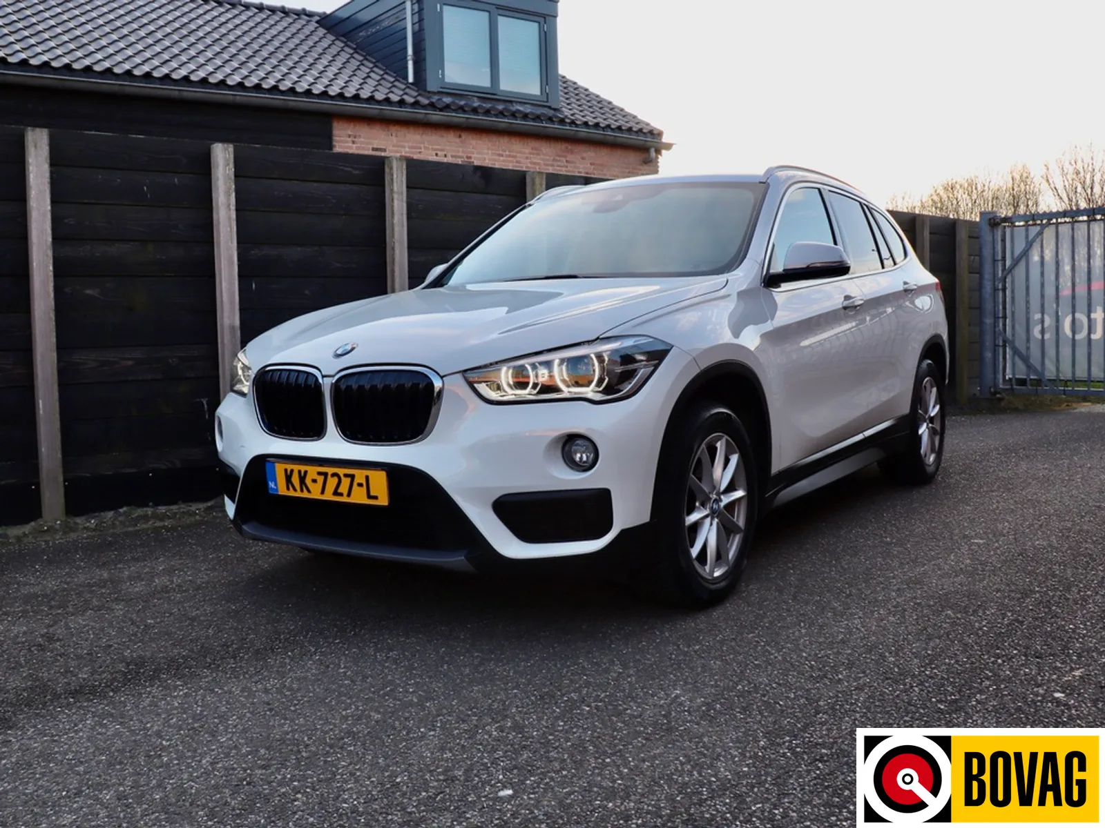 BMW X1 (2016) — foto 1