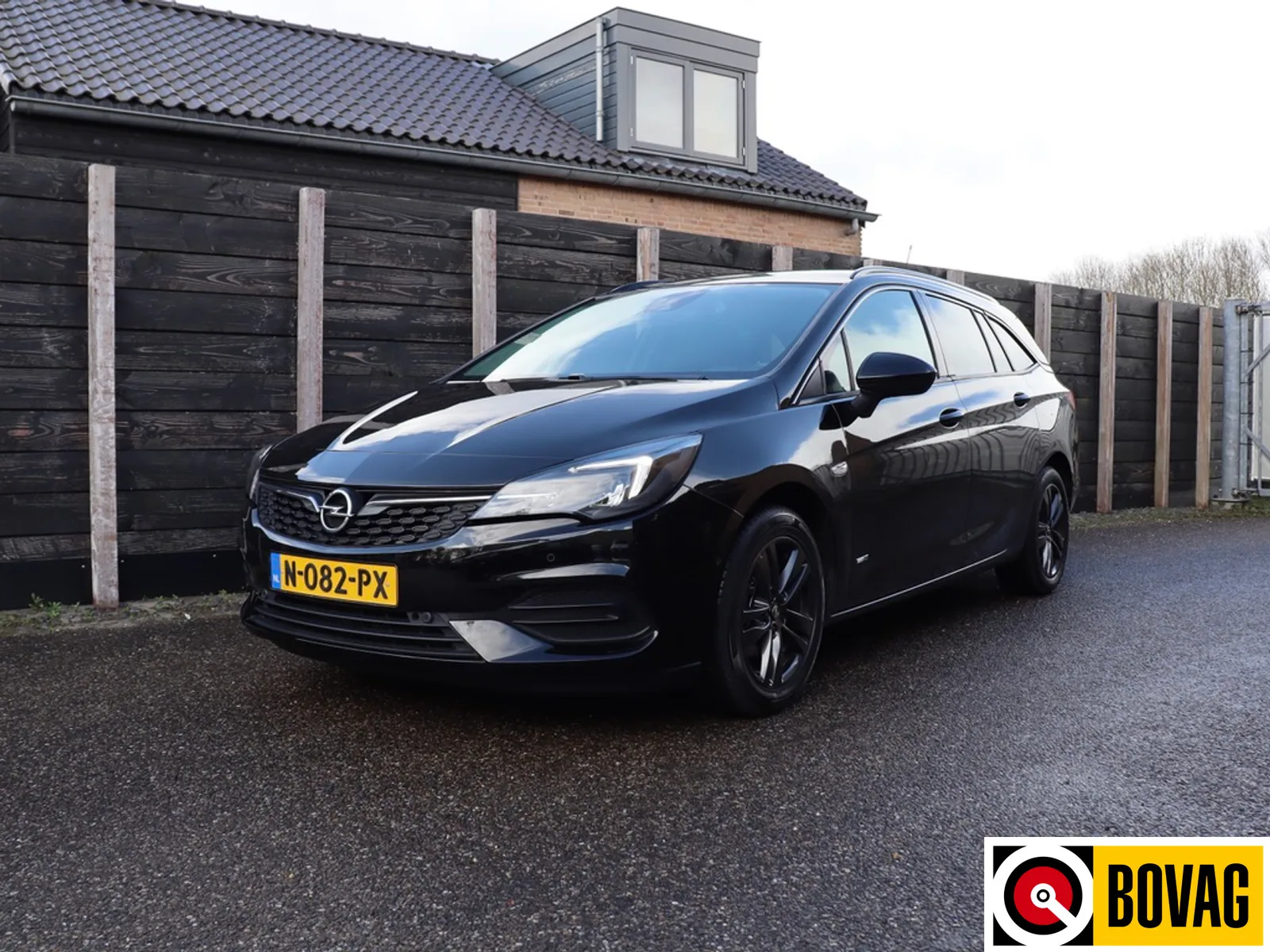 Opel Astra Sports Tourer (2021) — foto 1