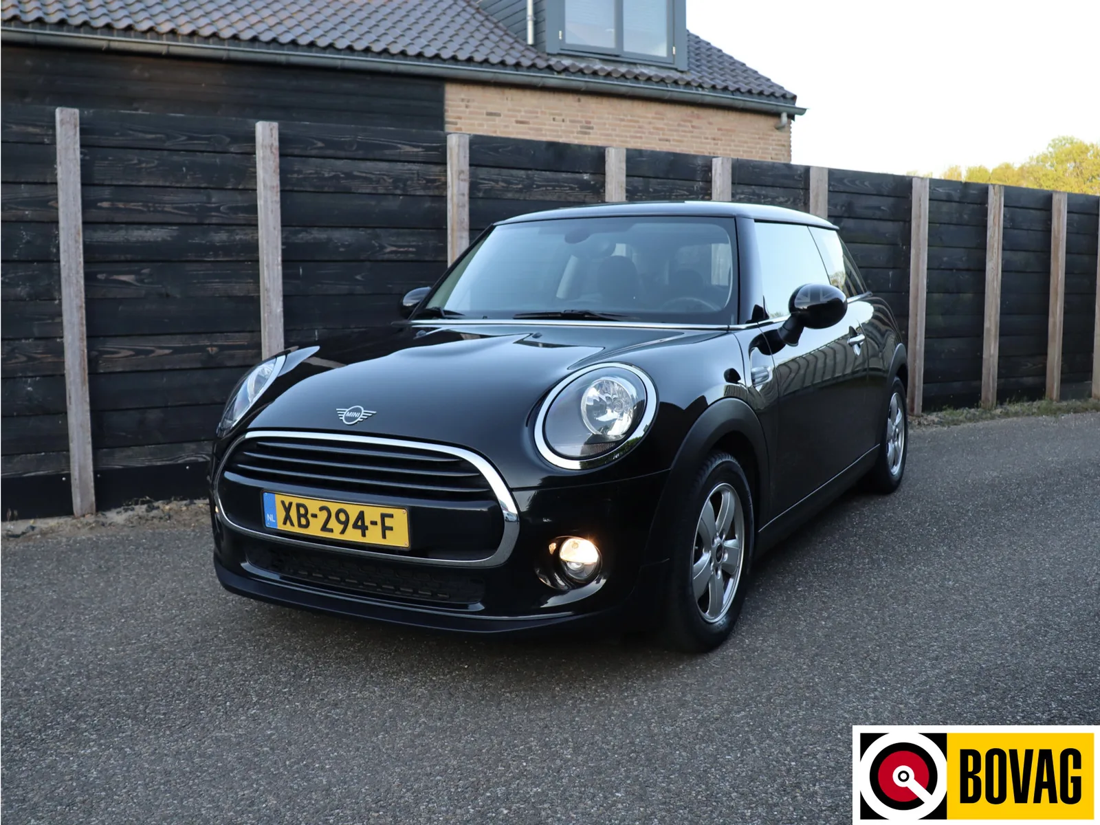 MINI Cooper (2018) — foto 1