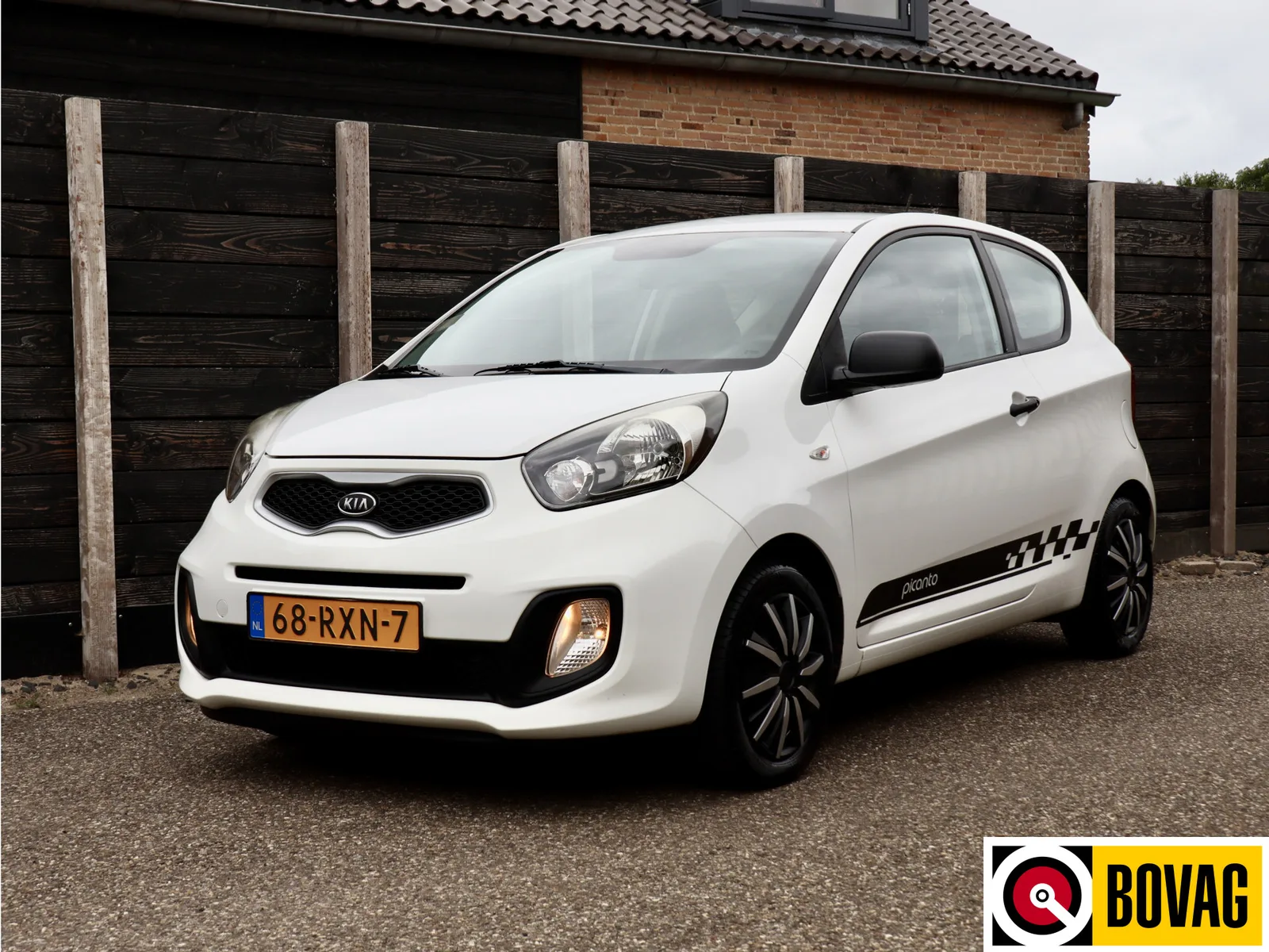 Kia Picanto (2011) — foto 1