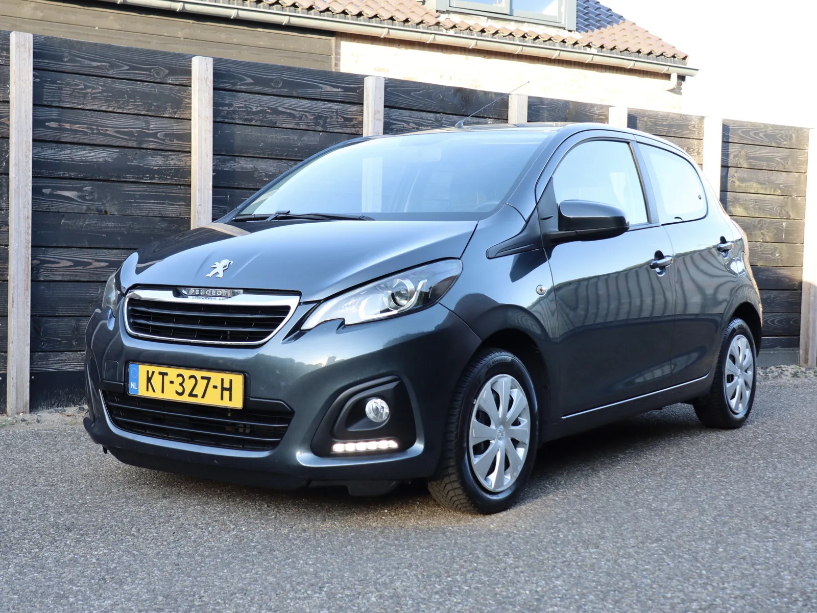 Peugeot 108 (2016) — foto 1