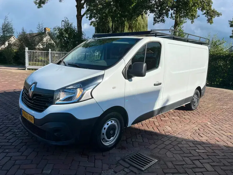 Renault Trafic (2018) — foto 1