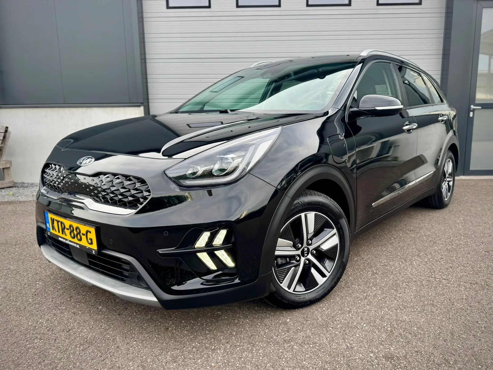Kia Niro (2020) — foto 1
