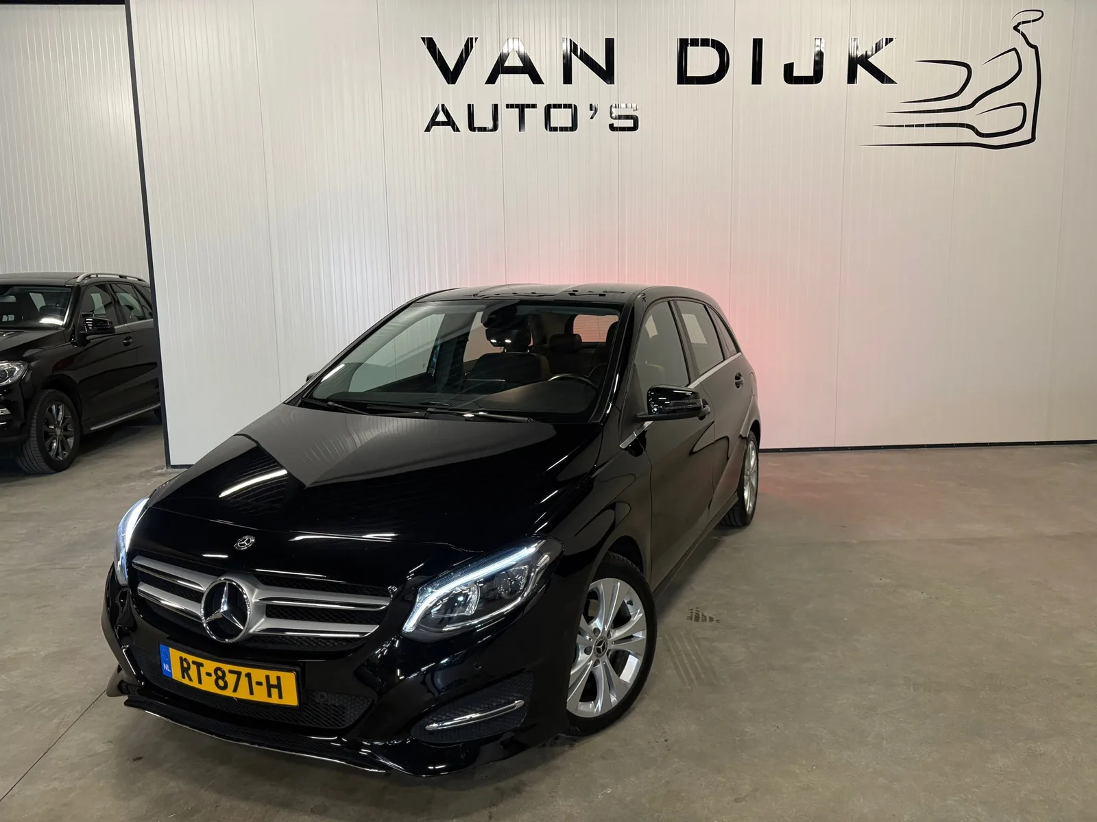 Mercedes-Benz B-Klasse (2018) — foto 1