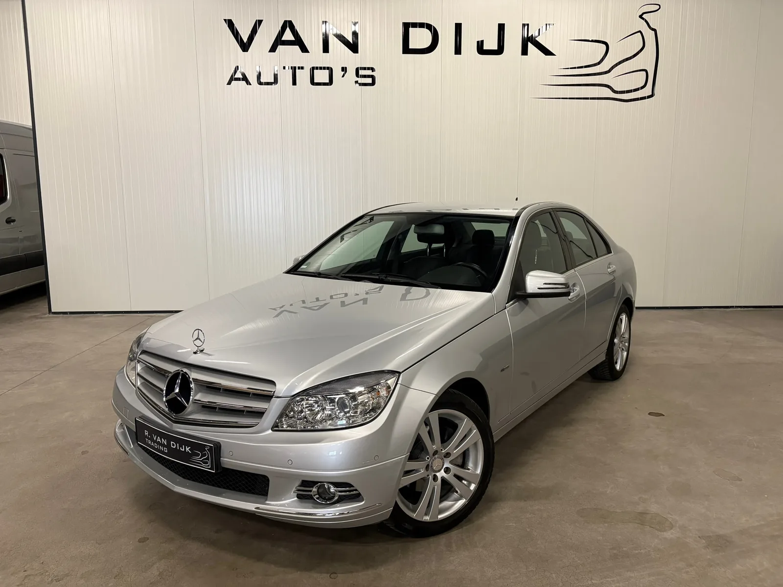 Mercedes-Benz C-Klasse (2009) — foto 1