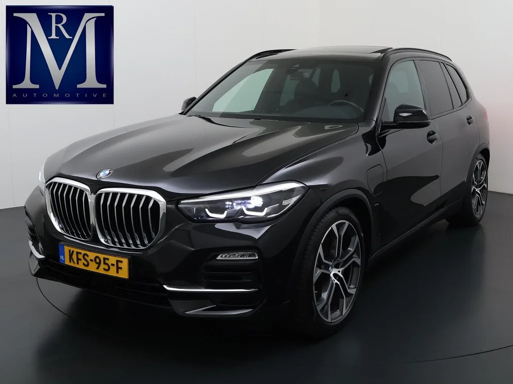 BMW X5 (2021) — foto 1