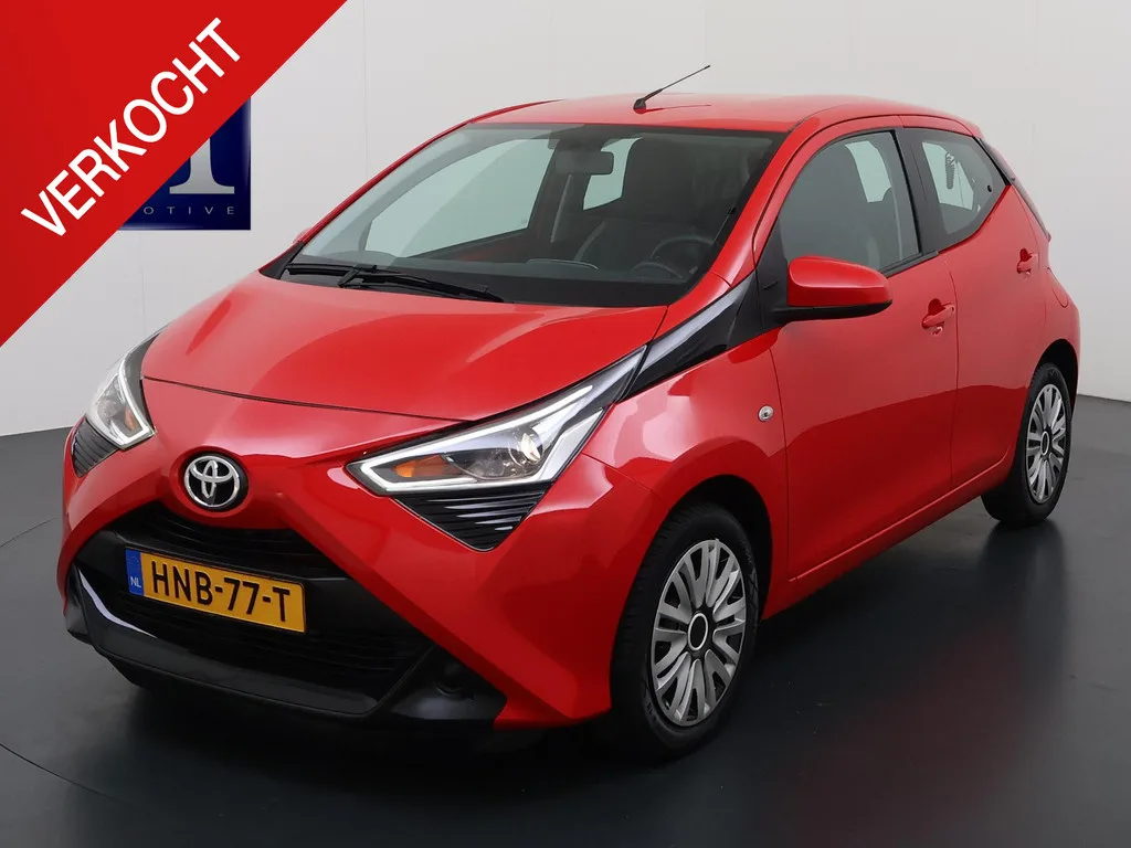 Toyota Aygo (2022) — foto 1