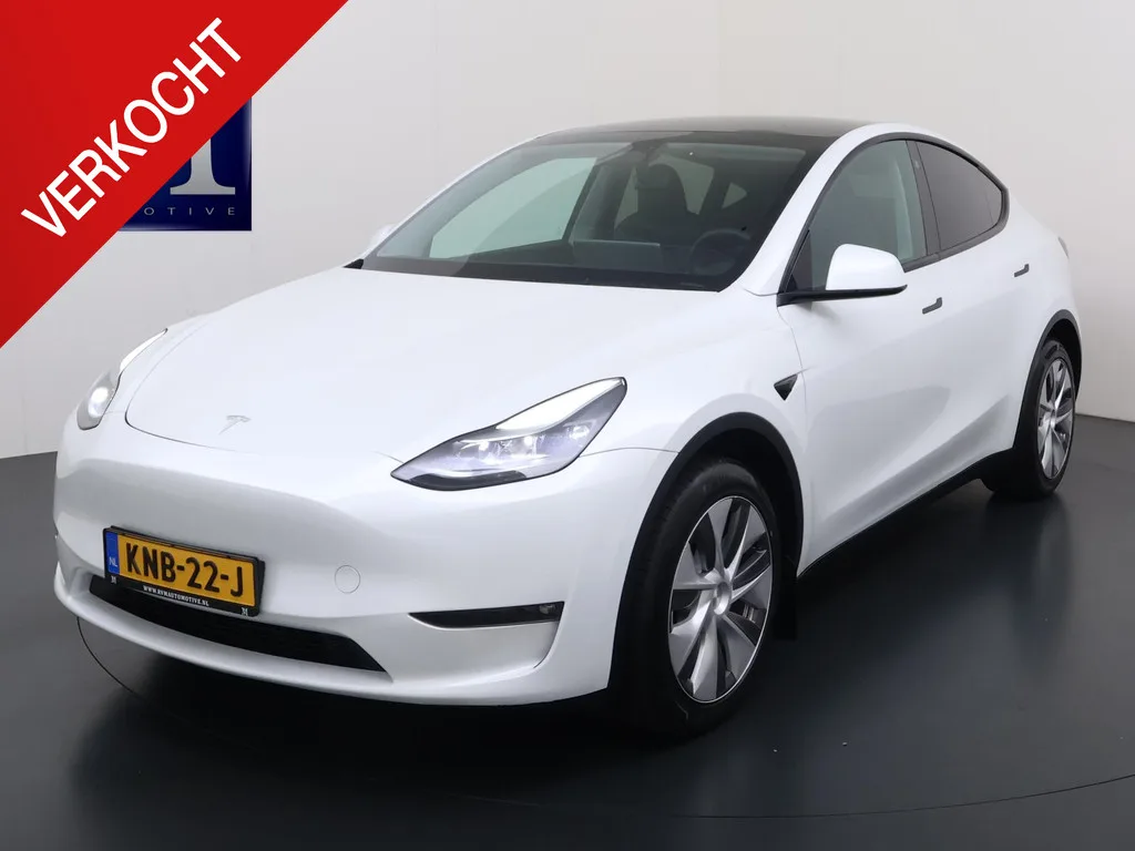 Tesla Model Y (2023) — foto 1