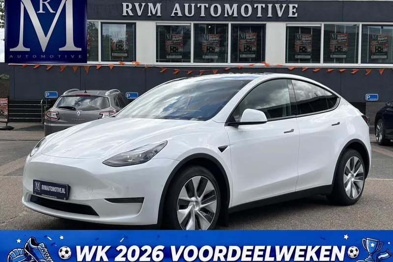 Tesla Model Y (2022)
