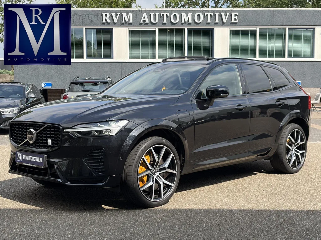 Volvo XC60 (2023) — foto 1