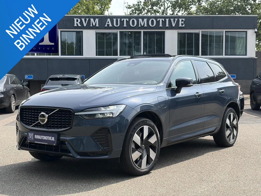 Volvo XC60 (2025) — foto 1