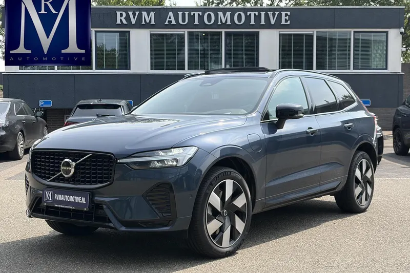Volvo XC60 (2025)