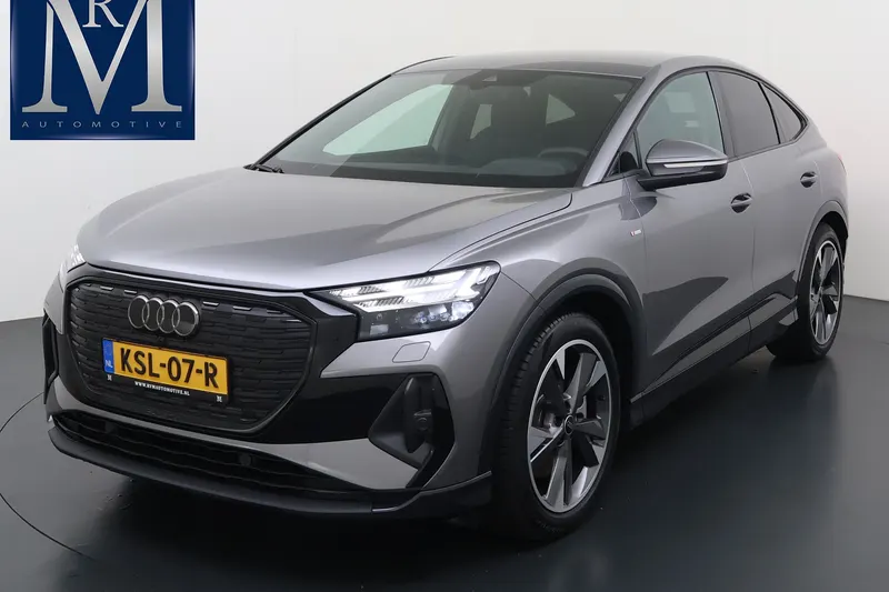 Audi Q4 e-tron (2024)