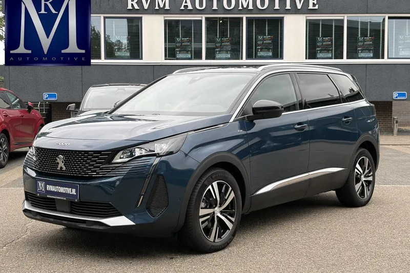 Peugeot 5008 (2024)