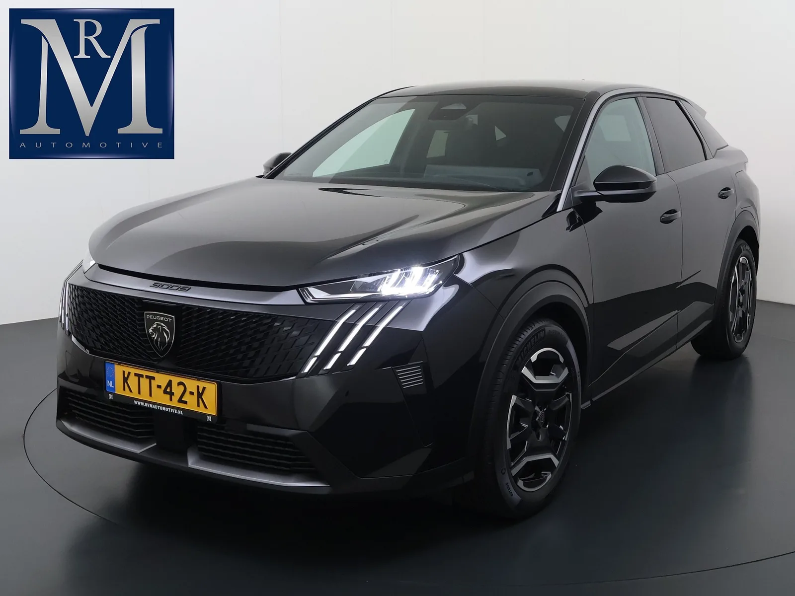 Peugeot e-3008 (2025) — foto 1