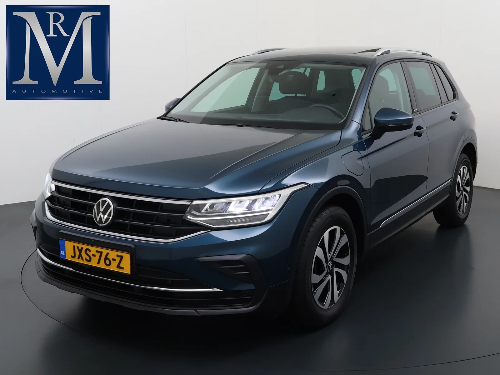 Volkswagen Tiguan (2022) — foto 1
