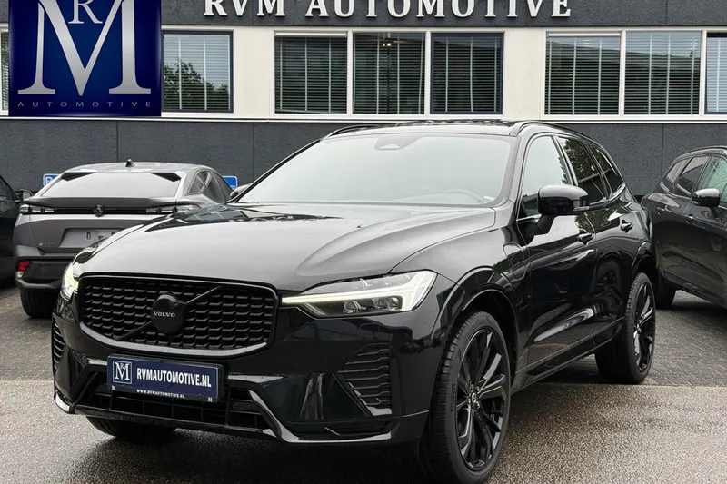 Volvo XC60 (2025)