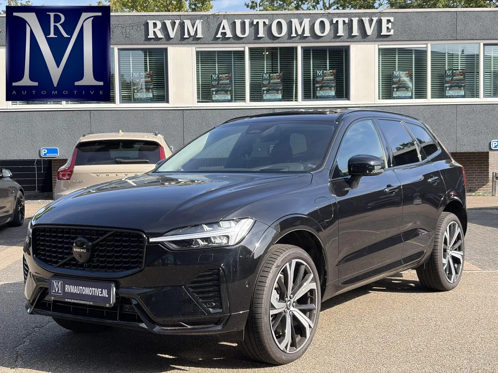 Volvo XC60 (2025) — foto 1