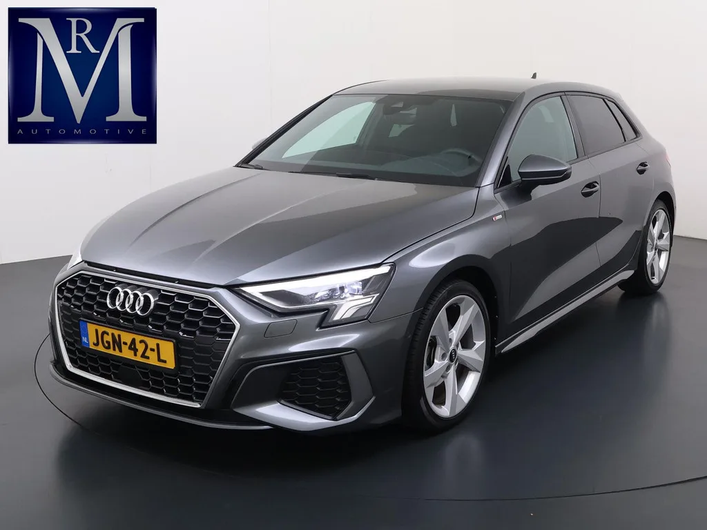 Audi A3 (2024) — foto 1
