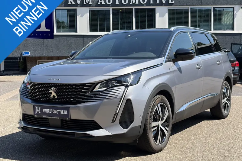 Peugeot 5008 (2024)