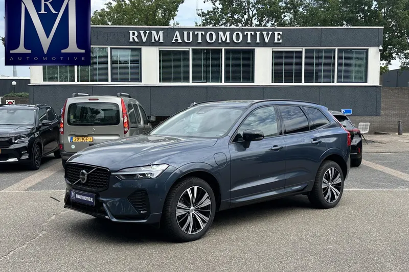 Volvo XC60 (2023)