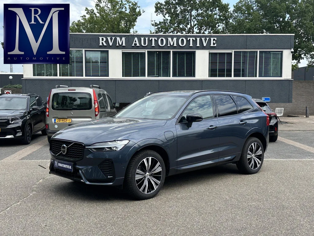 Volvo XC60 (2023) — foto 1