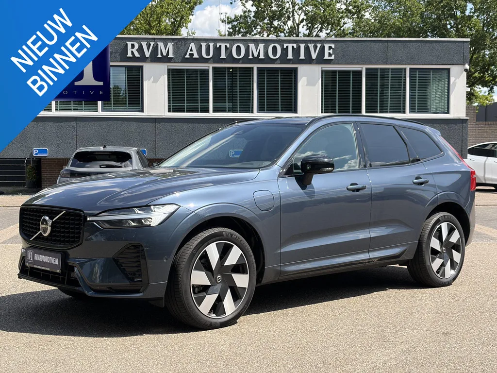 Volvo XC60 (2025) — foto 1