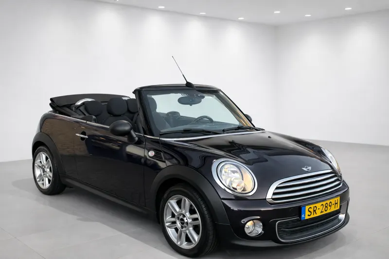 MINI Cabrio (2014)