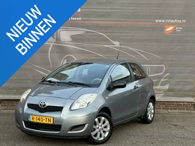 Toyota Yaris (2009) — foto 1