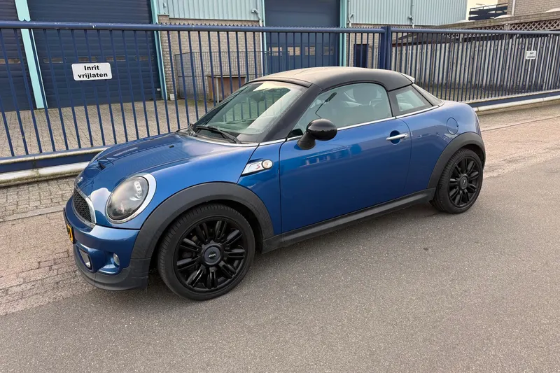 MINI Coupé (2011)