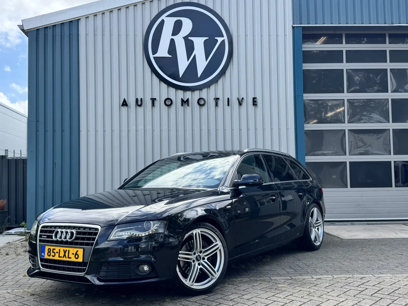 Audi A4 (2010) — foto 1