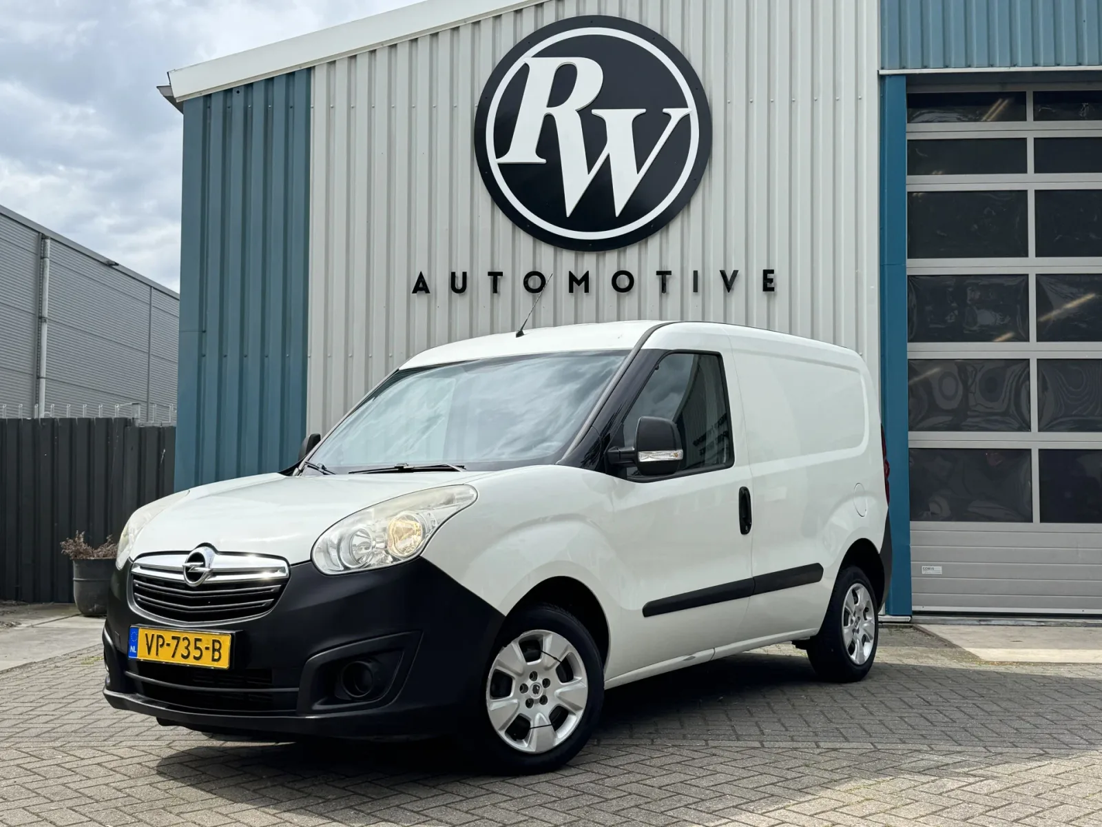 Opel Combo (2015) — foto 1