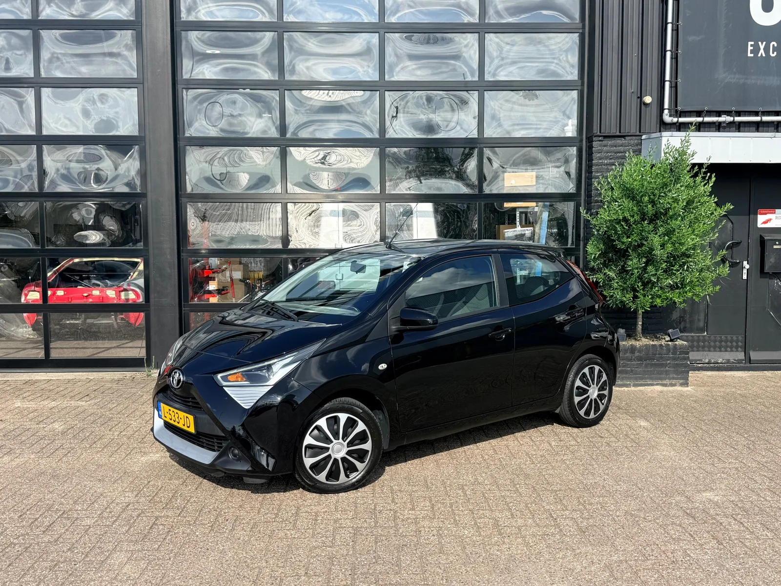 Toyota Aygo (2021) — foto 1