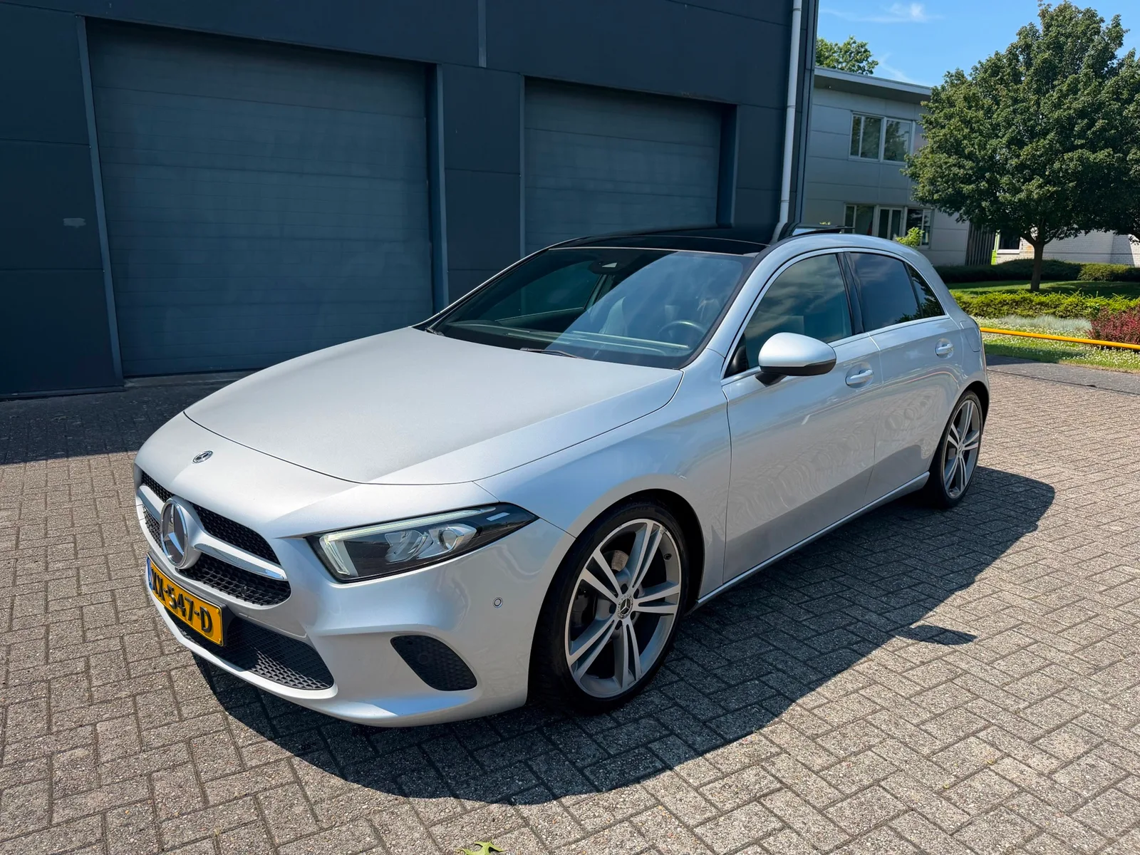 Mercedes-Benz A-Klasse (2019) — foto 1