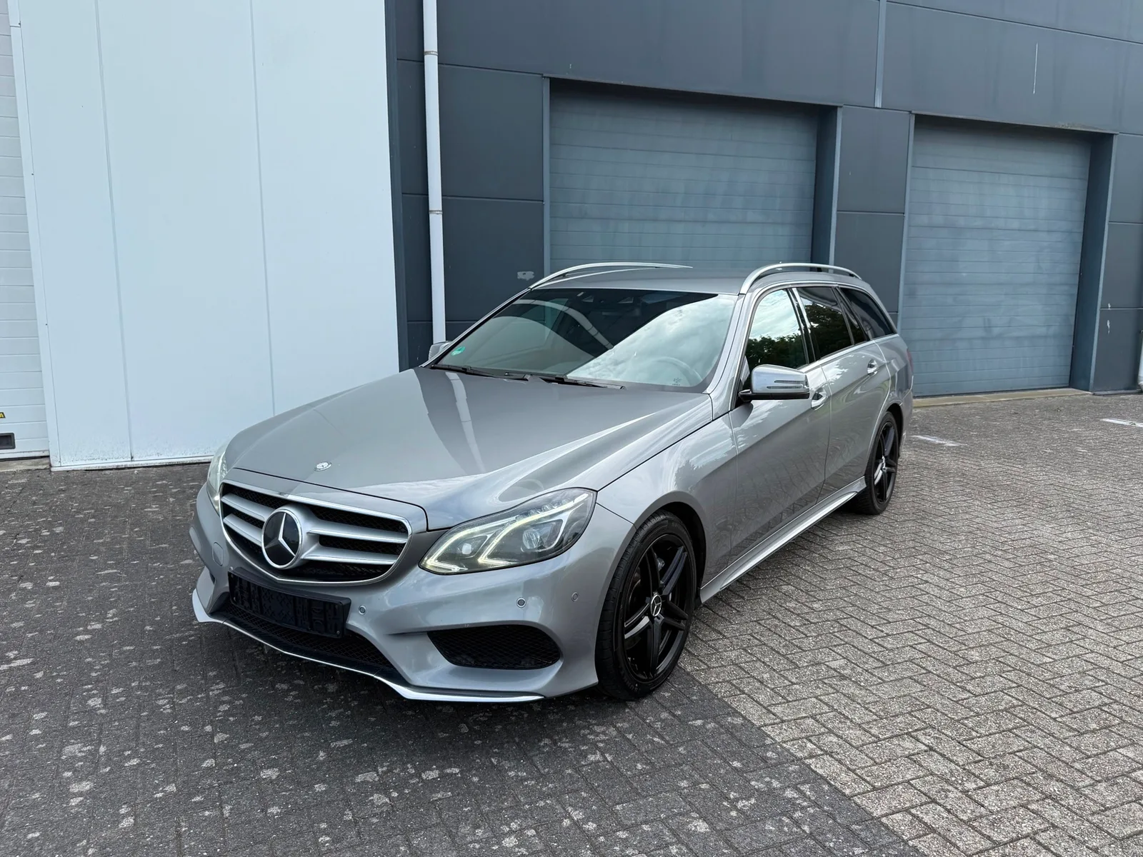 Mercedes-Benz E-Klasse (2014) — foto 1