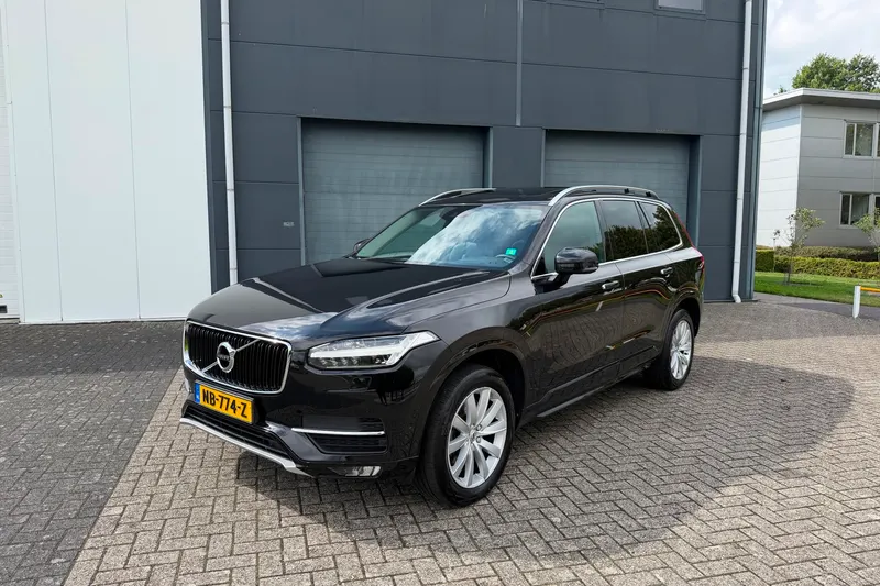 Volvo XC90 (2017)