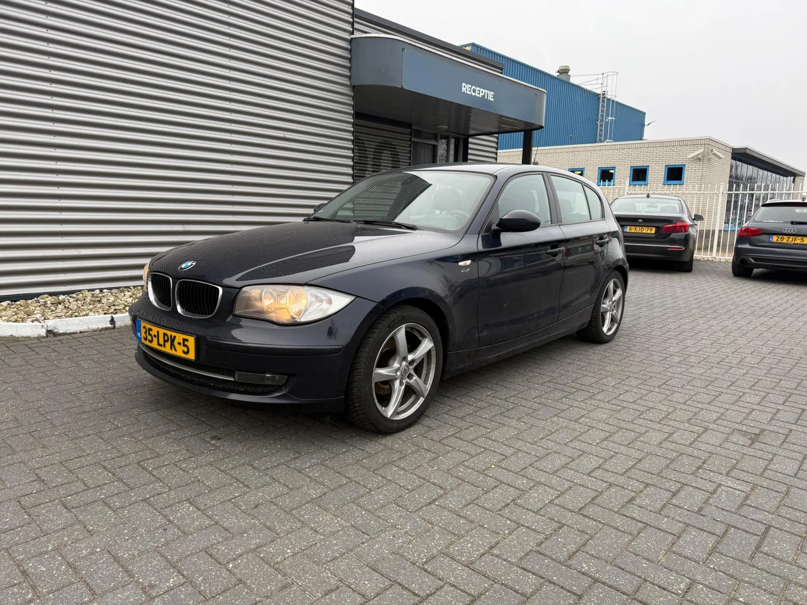 BMW 1-Serie (2010) — foto 1